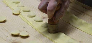 preparazione cappelletti