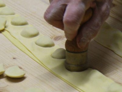 preparazione cappelletti